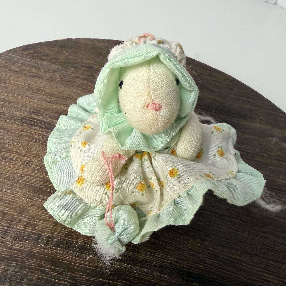 Vintage Russ Berrie Mouse Ornament Plush Calico Dress Cottagecore‎